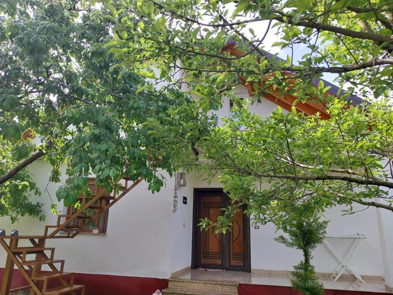 Puke Riza Guest House מראה חיצוני תמונה